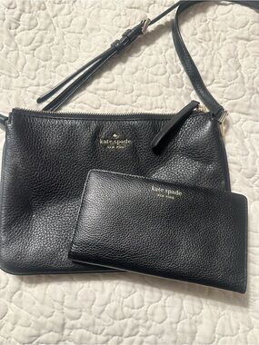 kate spade Black Pebbled Leather Crossbody with Wallet Set
